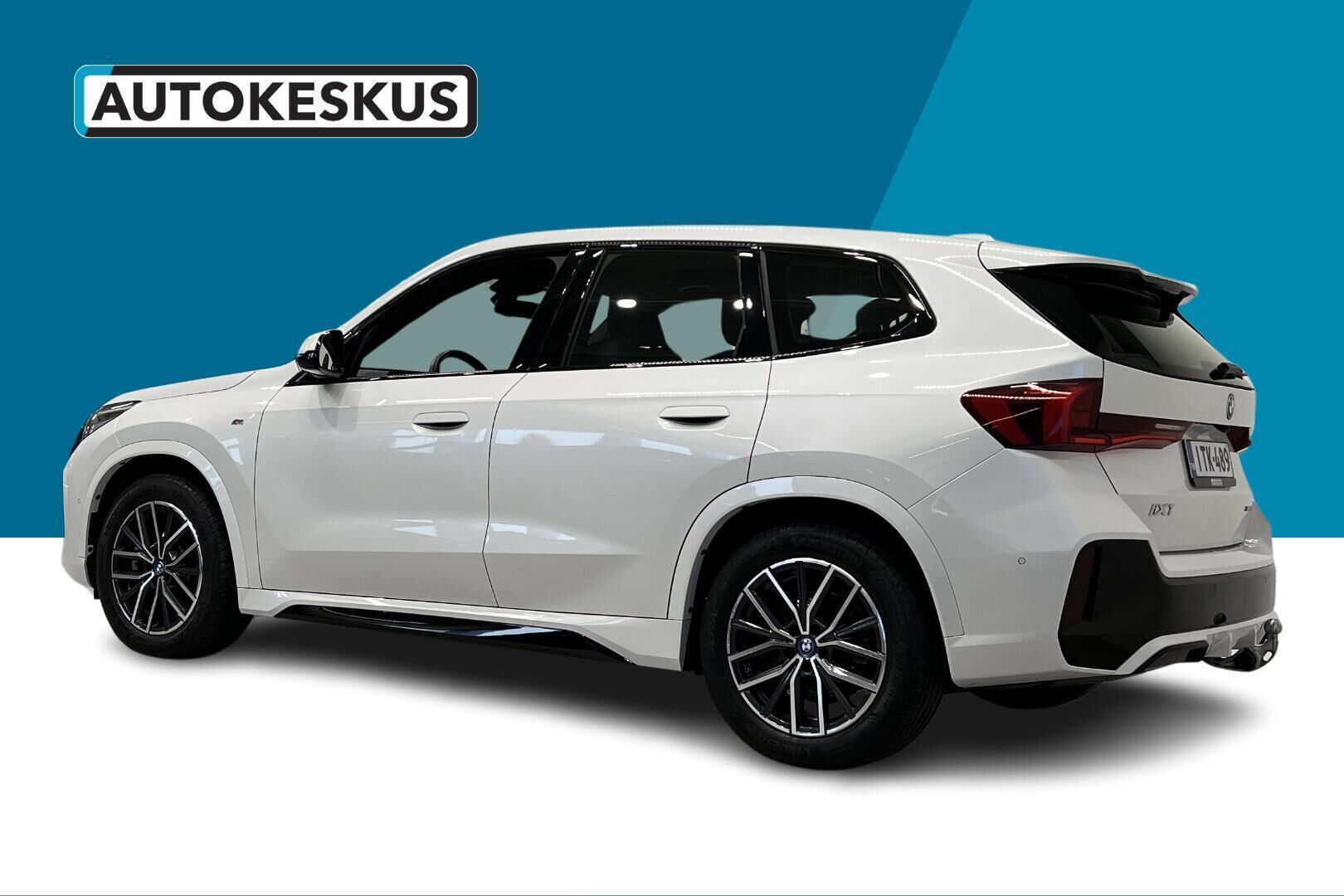 BMW IX1 iso kuva 6