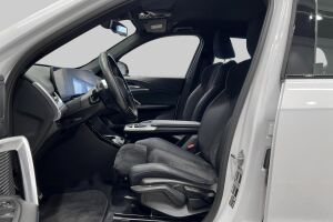 BMW IX1 esikatselu 8