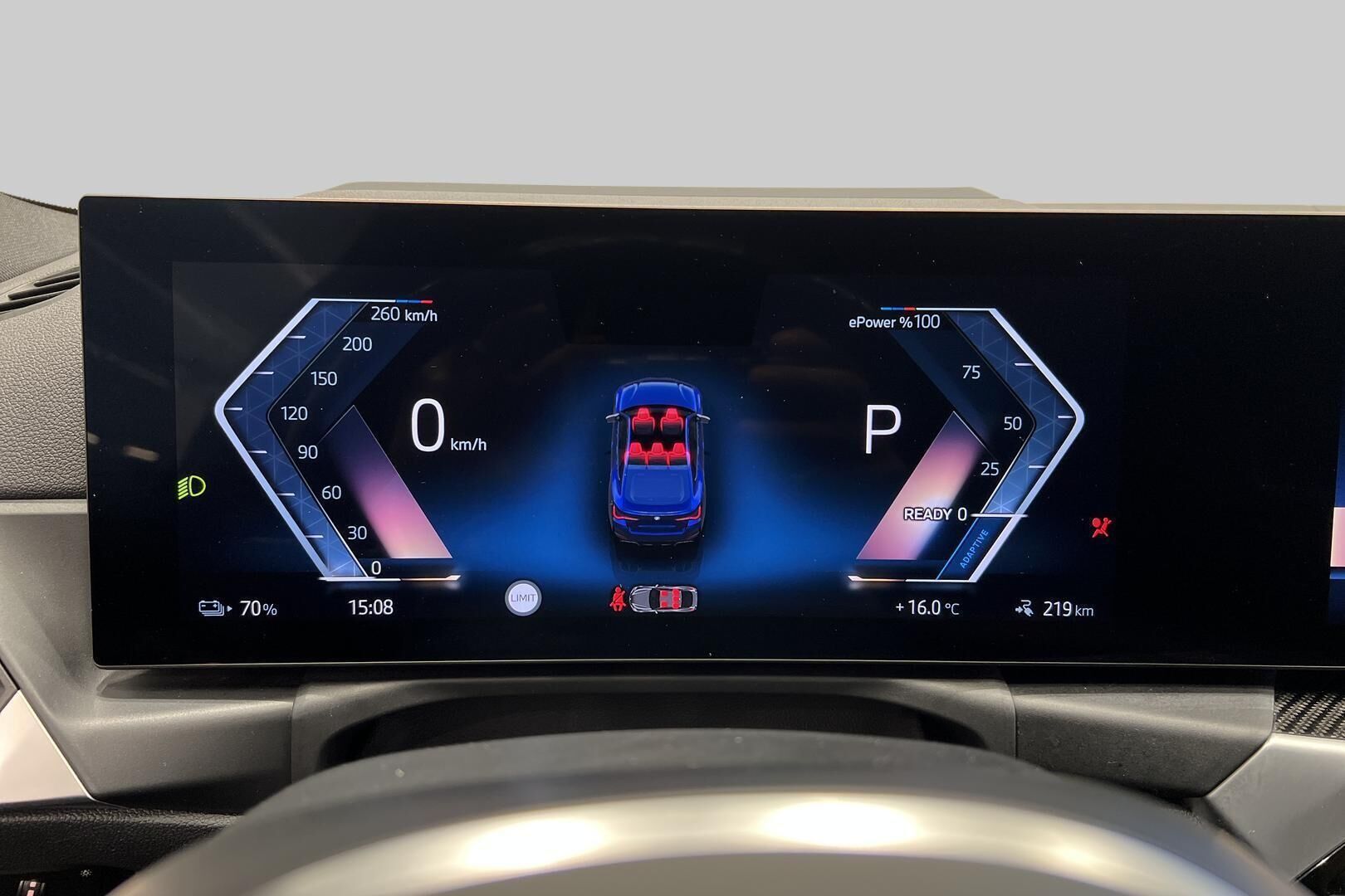 BMW I4 M50 iso kuva 17