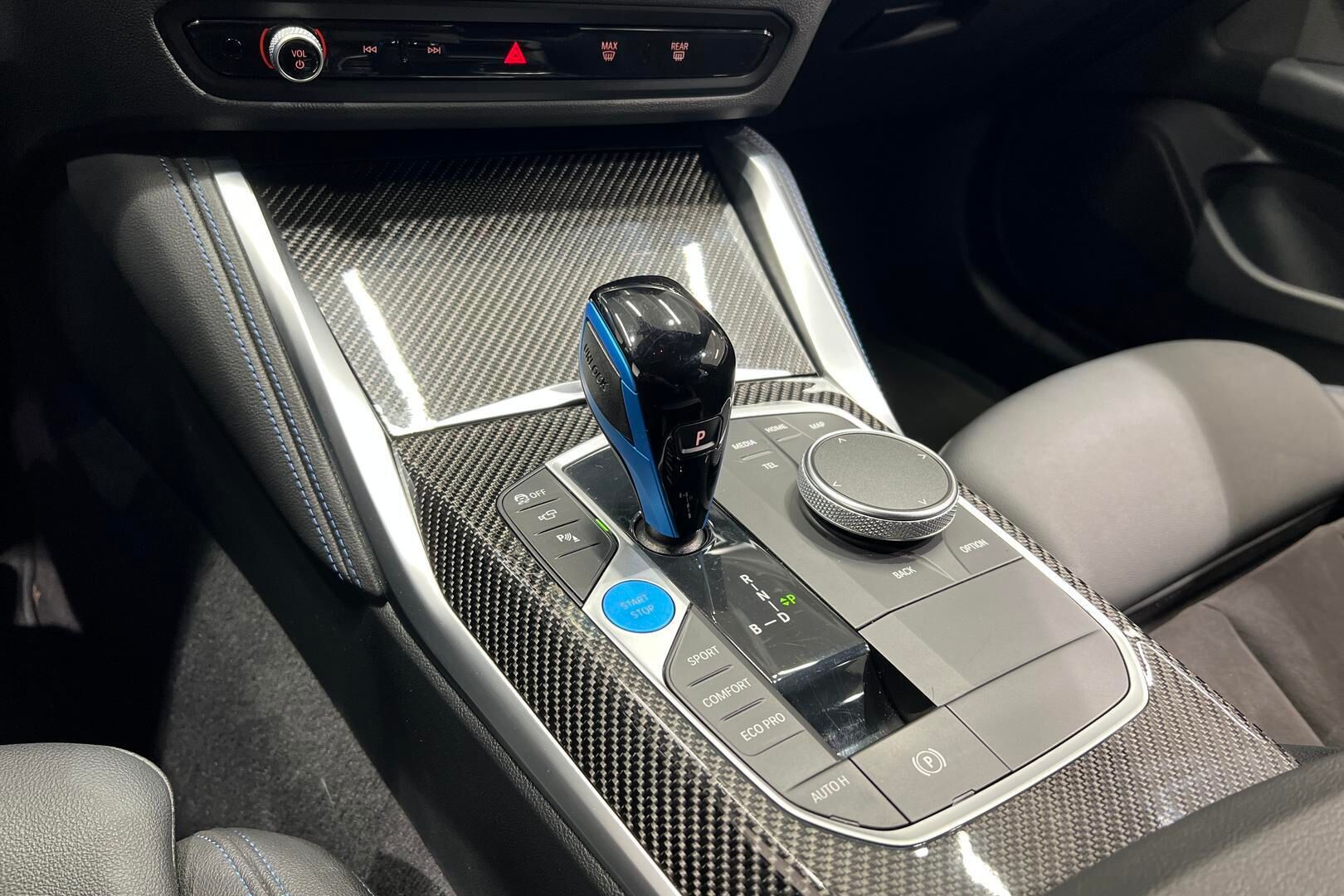 BMW I4 M50 iso kuva 19