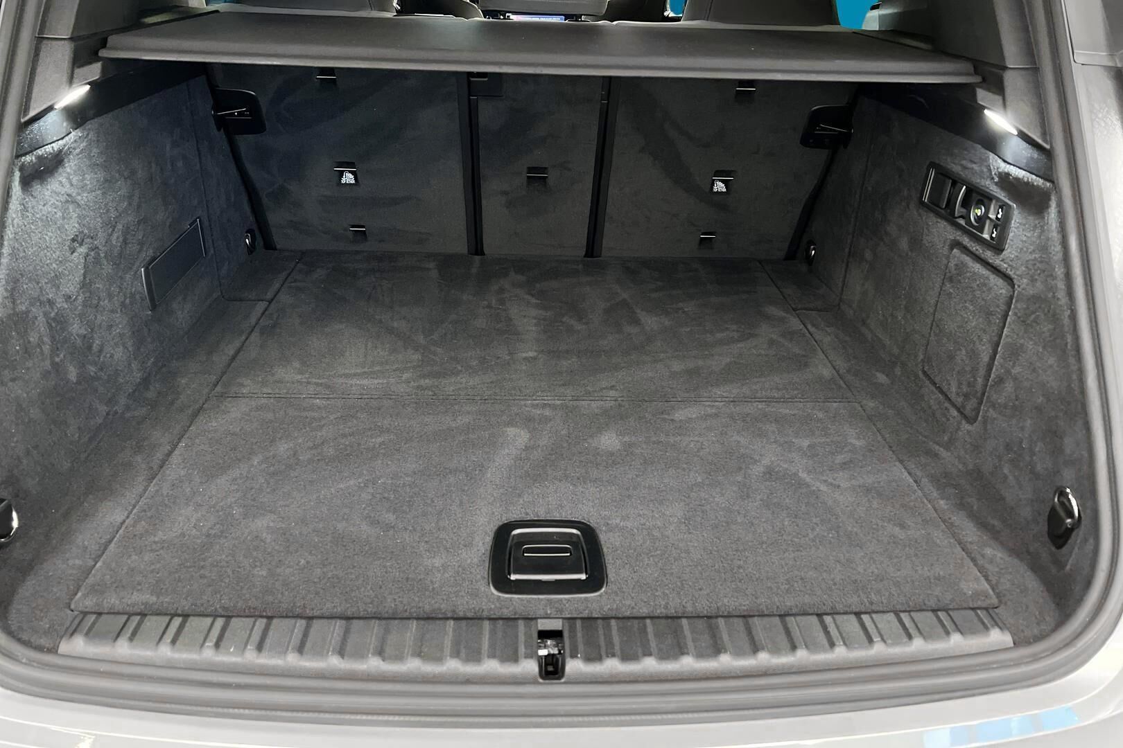 BMW IX iso kuva 11