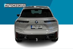 BMW IX esikatselu 5