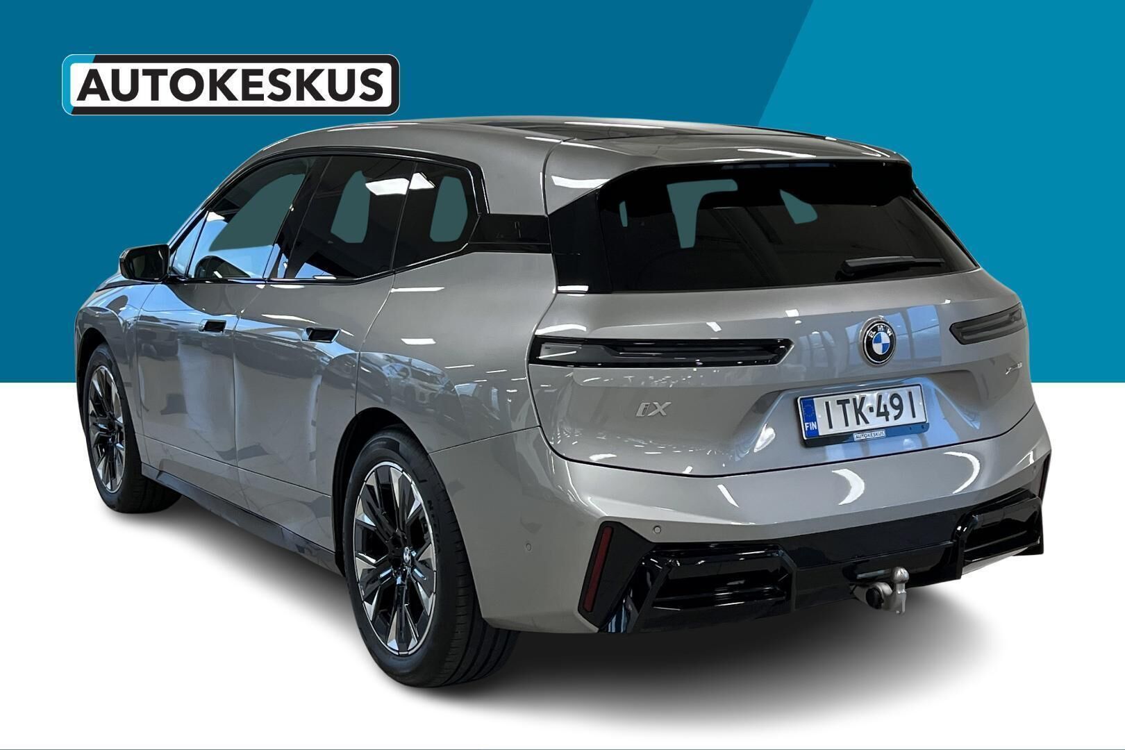 BMW IX iso kuva 6