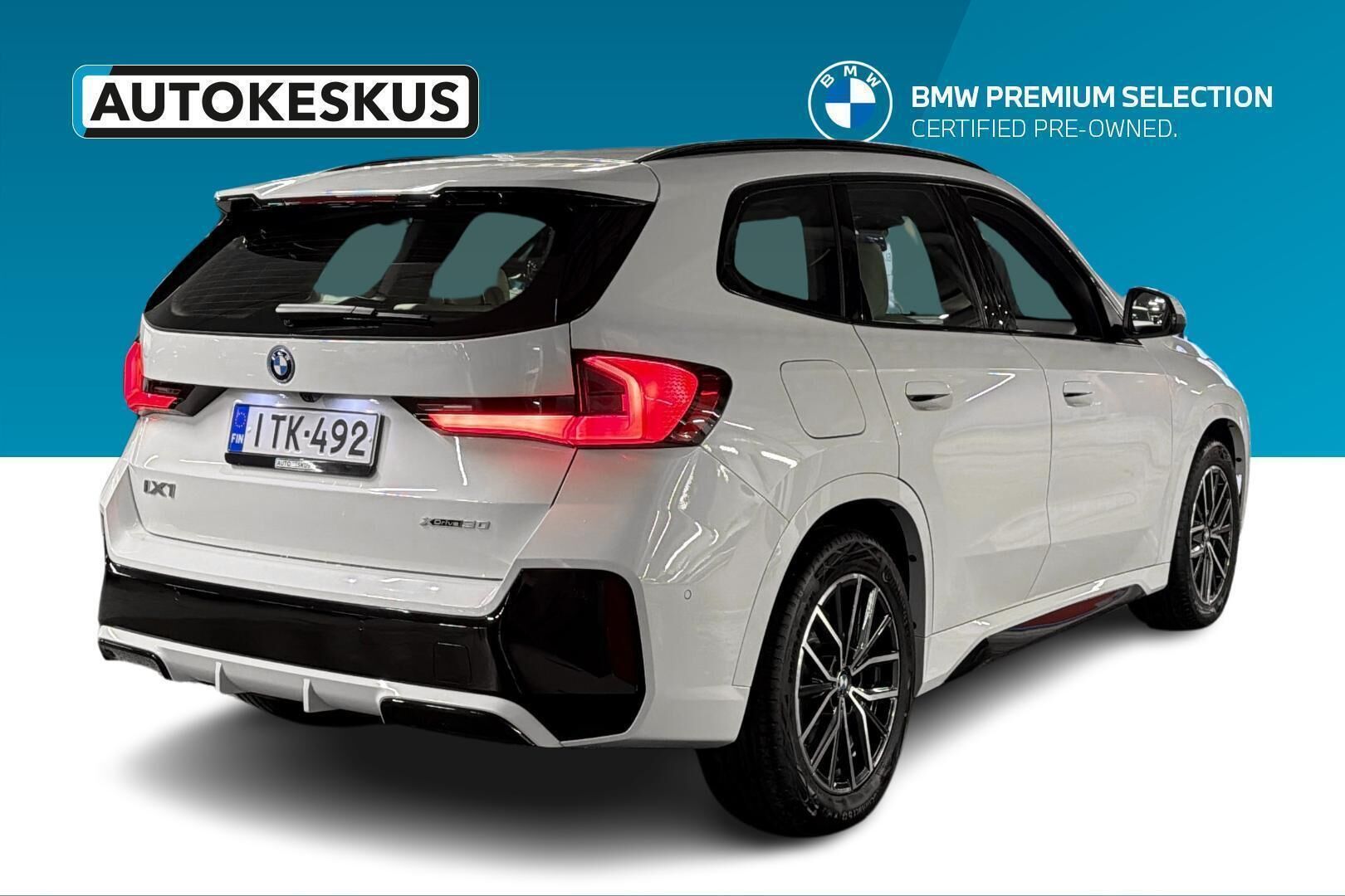 BMW IX1 iso kuva 3