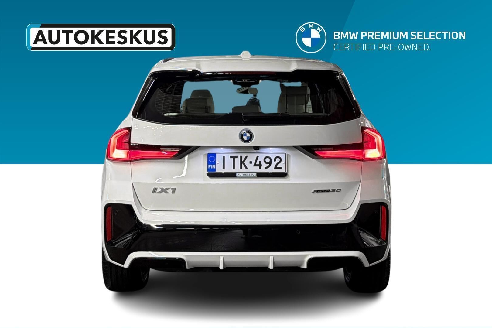 BMW IX1 iso kuva 4