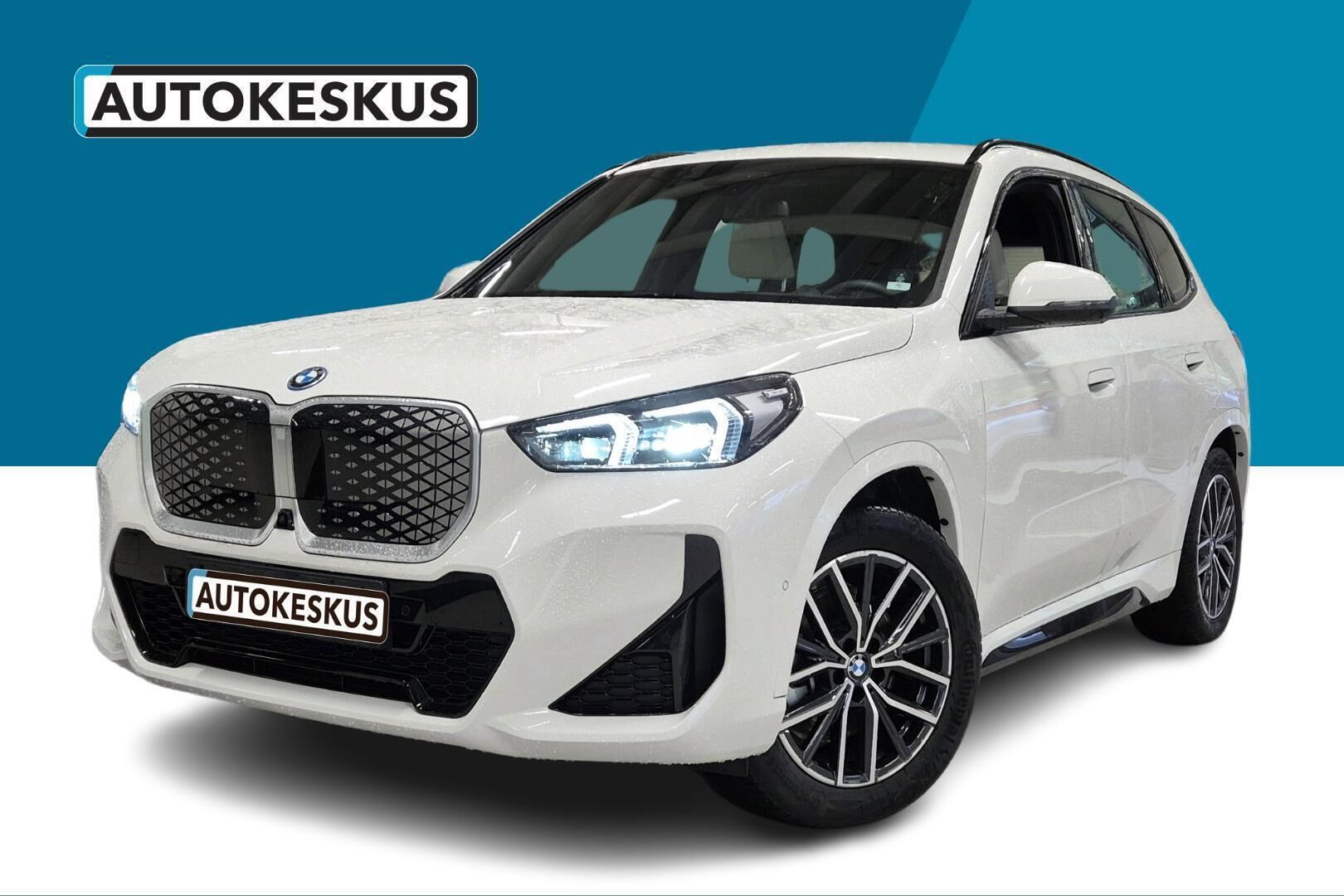 BMW IX1 iso kuva 0