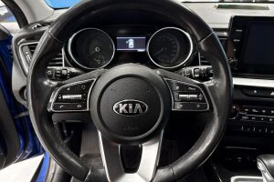 Kia XCeed esikatselu 18