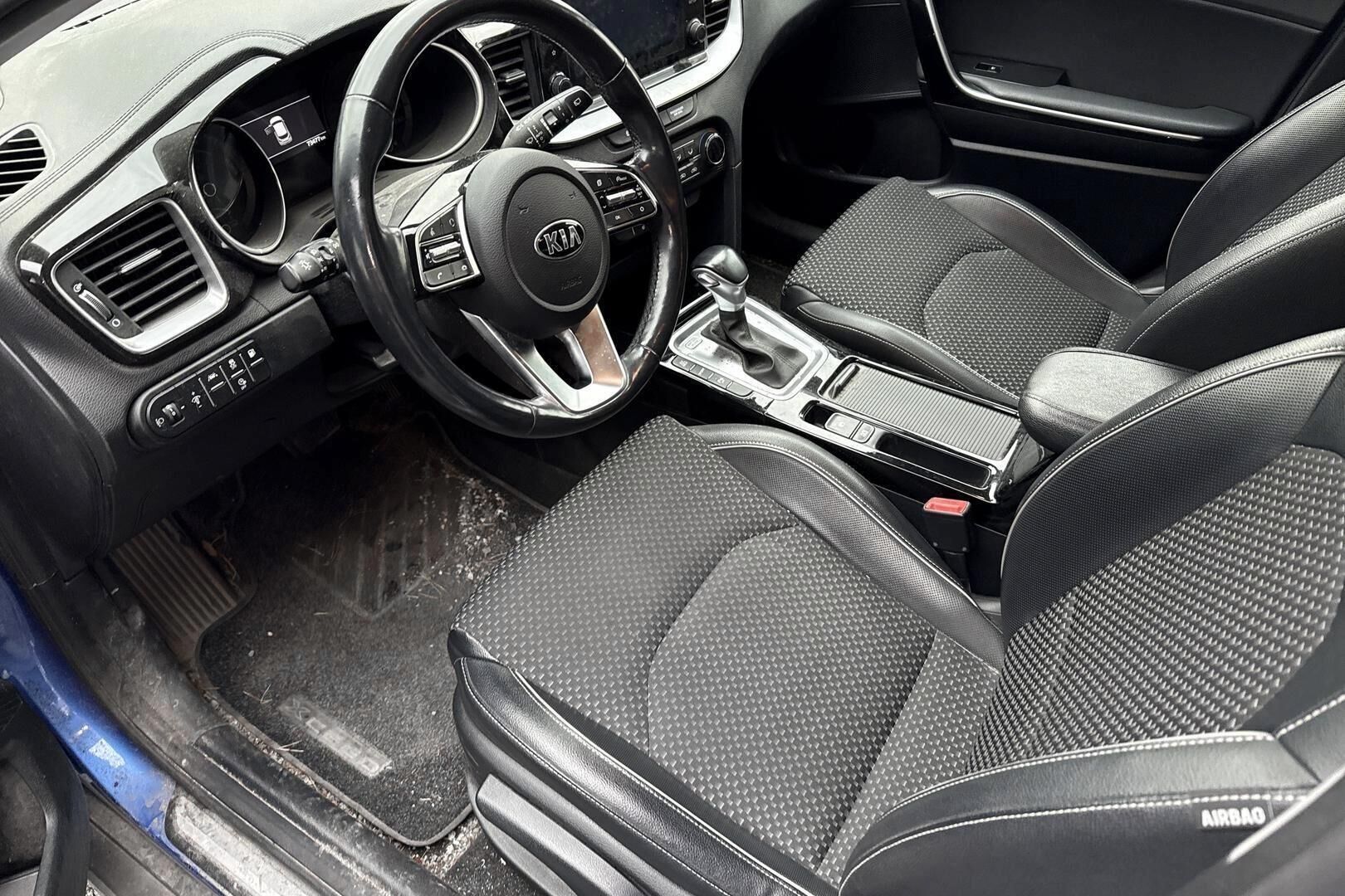 Kia XCeed iso kuva 2