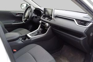 Toyota RAV4 esikatselu 3