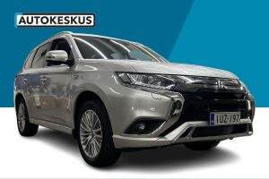 Mitsubishi Outlander PHEV esikatselu 3