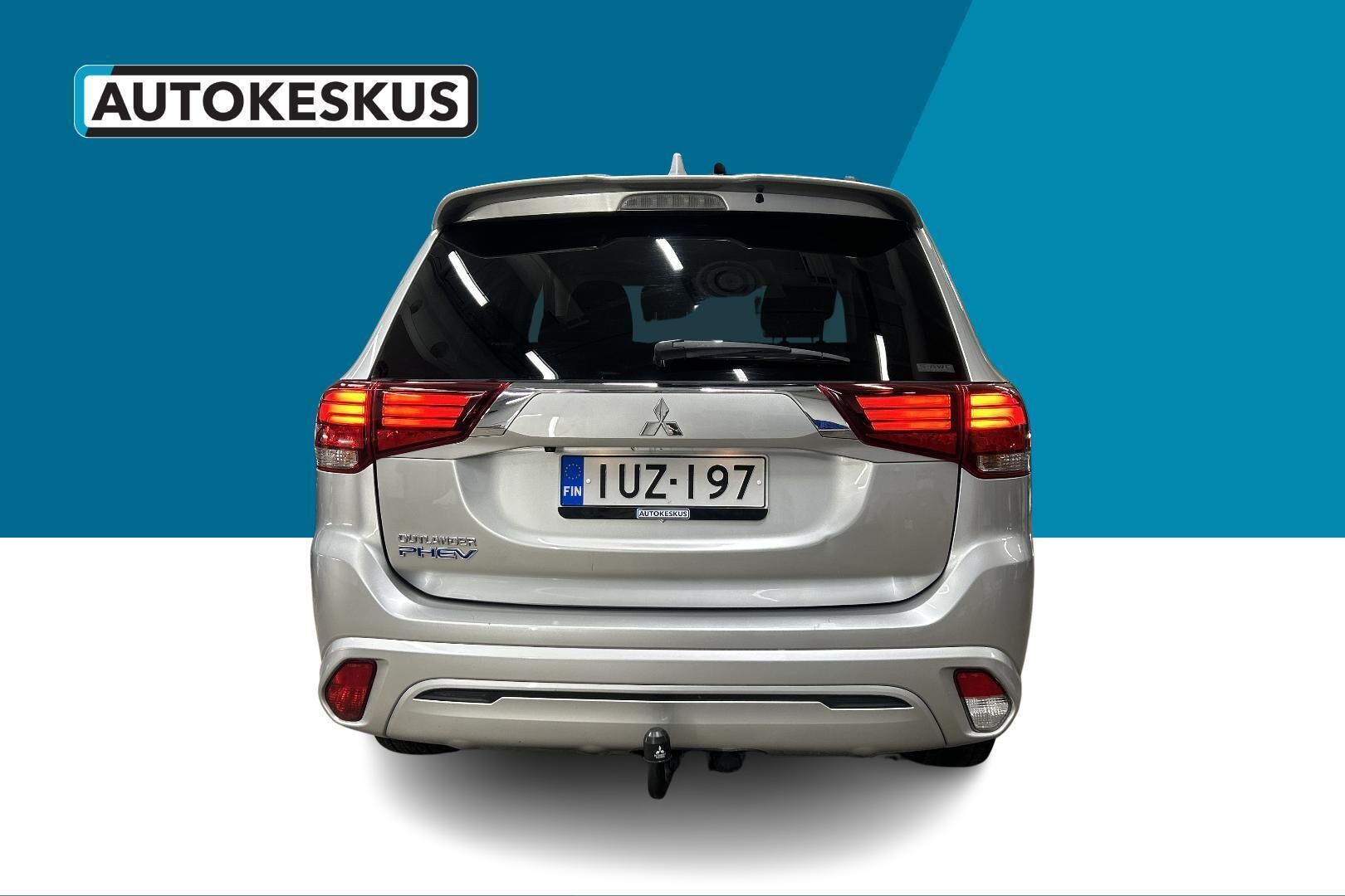 Mitsubishi Outlander PHEV iso kuva 6