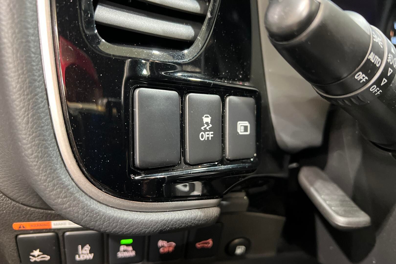 Mitsubishi Outlander PHEV iso kuva 26