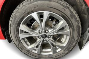 Ford Kuga esikatselu 13