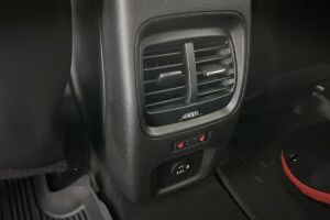 Ford Kuga esikatselu 16