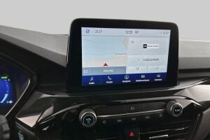 Ford Kuga esikatselu 22