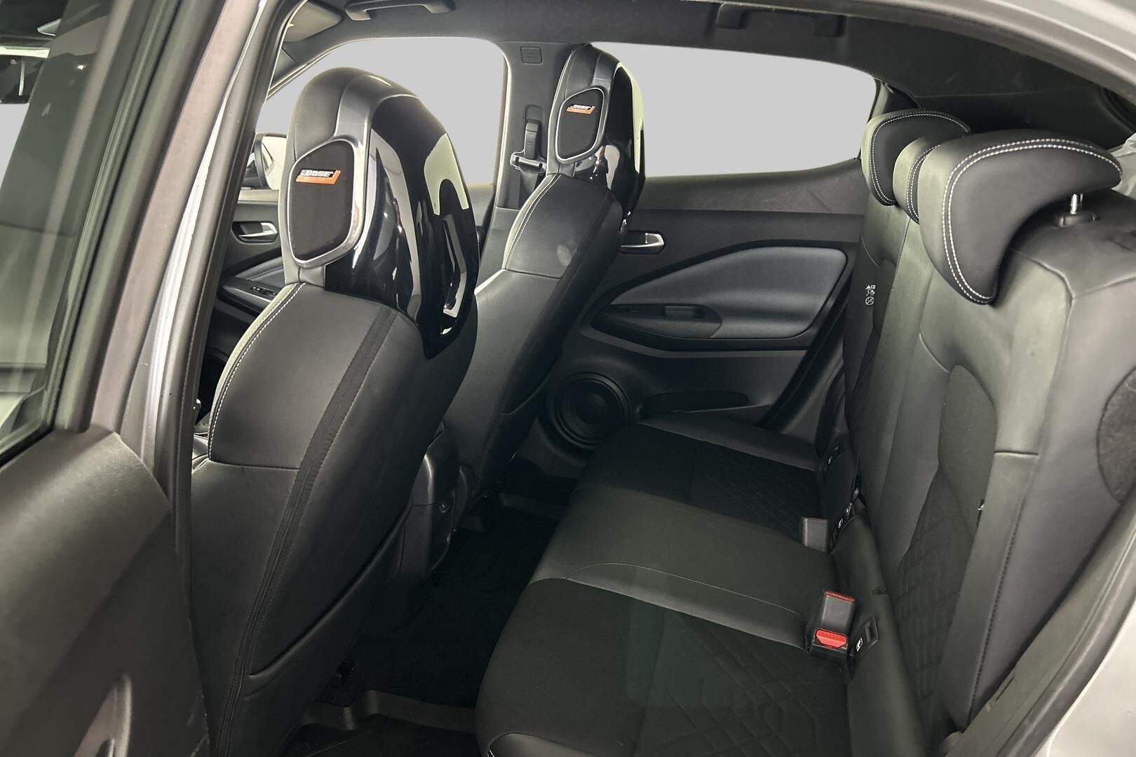 Nissan Juke iso kuva 14