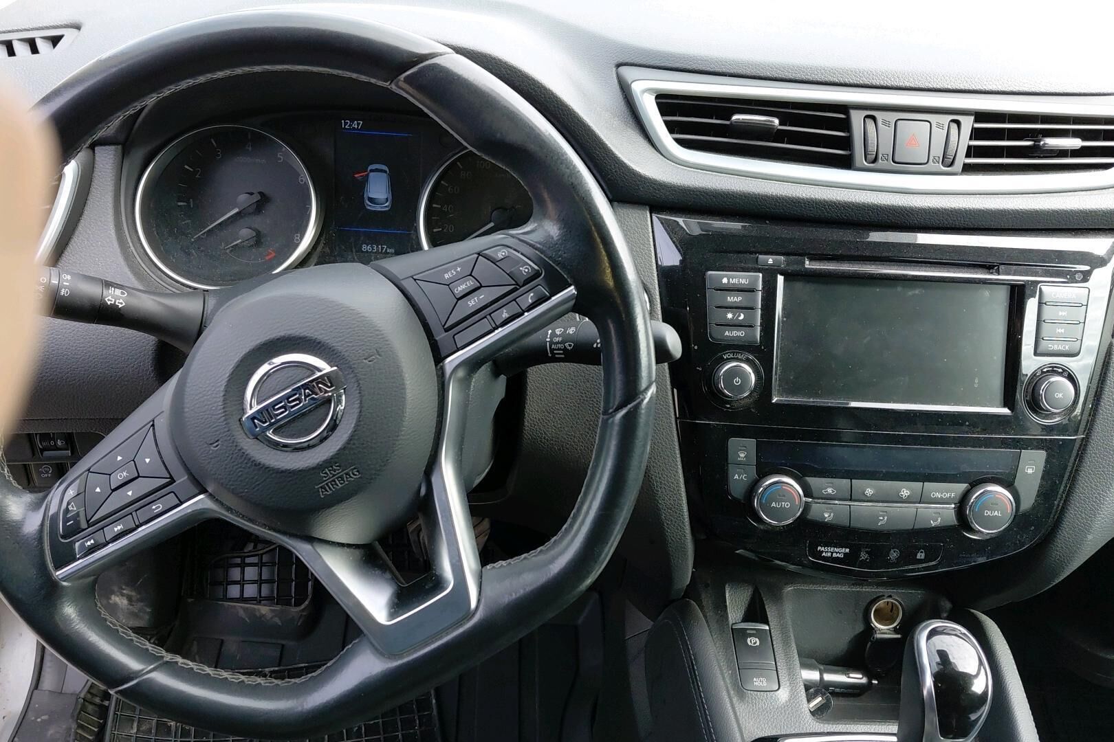 Nissan Qashqai iso kuva 2