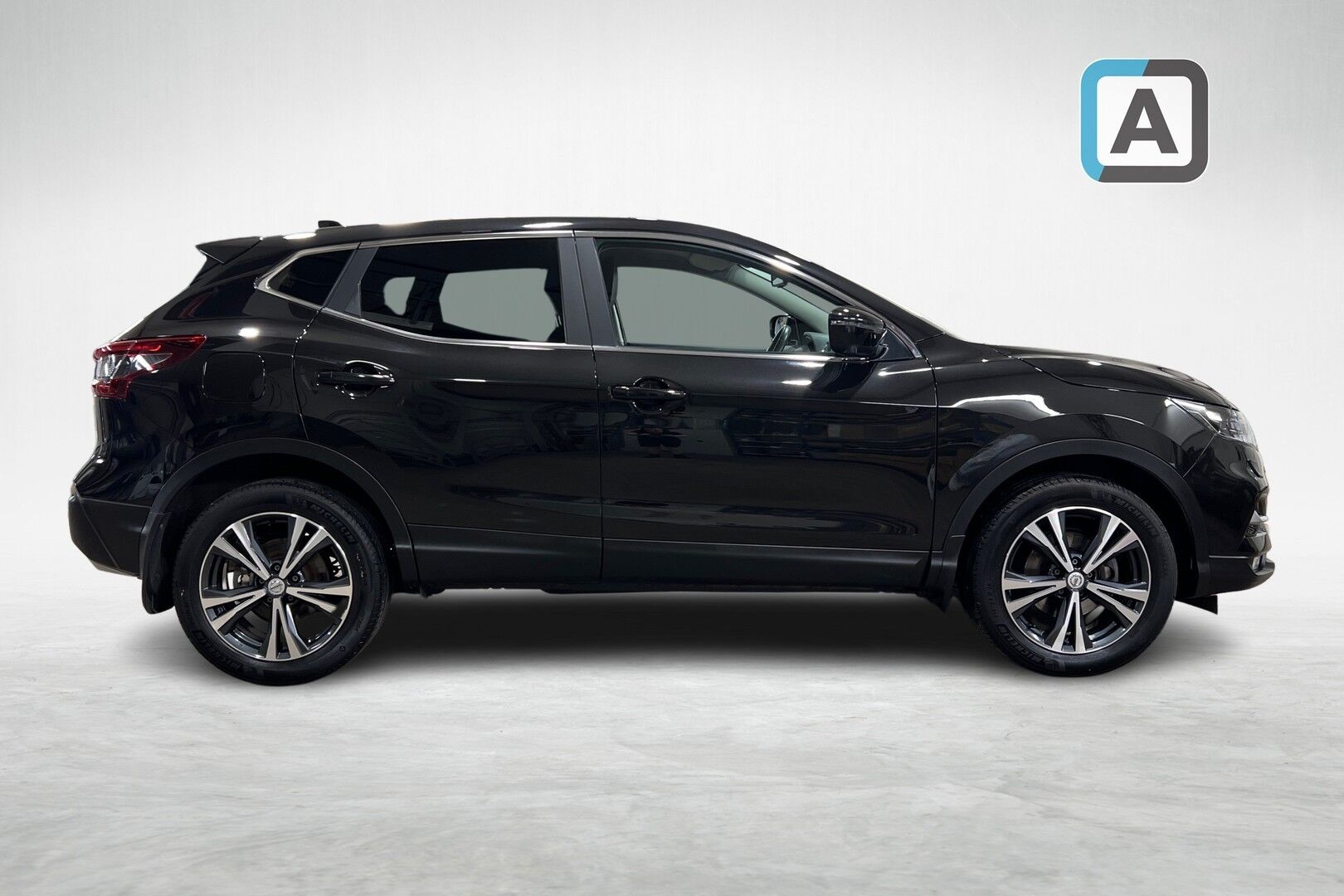 Nissan Qashqai iso kuva 11