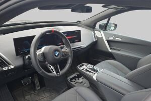 BMW iX esikatselu 1