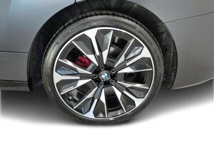 BMW iX esikatselu 20