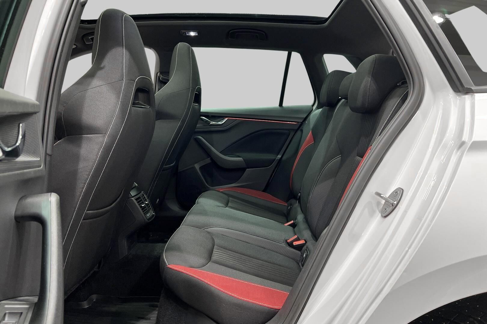 Skoda Kamiq iso kuva 8