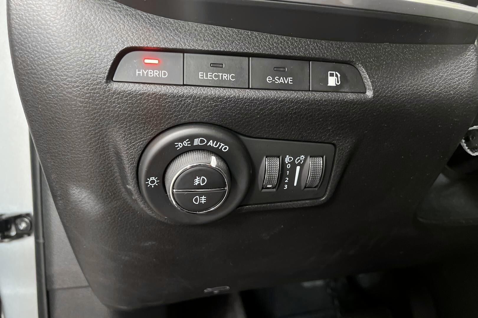 Jeep Compass iso kuva 20