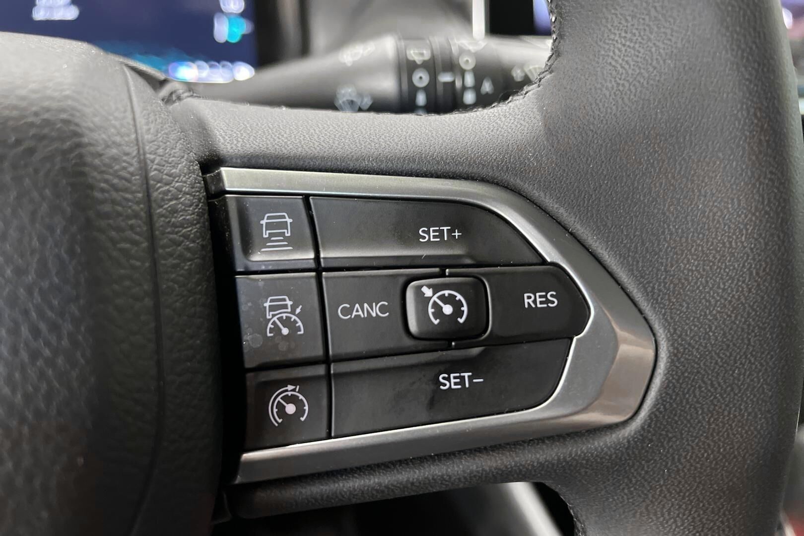 Jeep Compass iso kuva 22