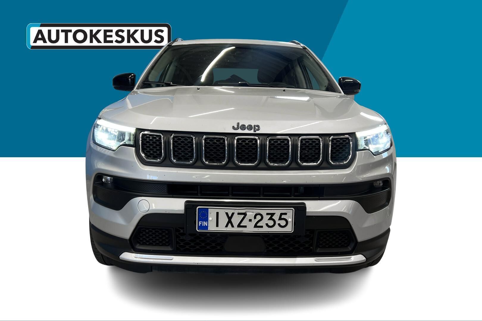 Jeep Compass iso kuva 11