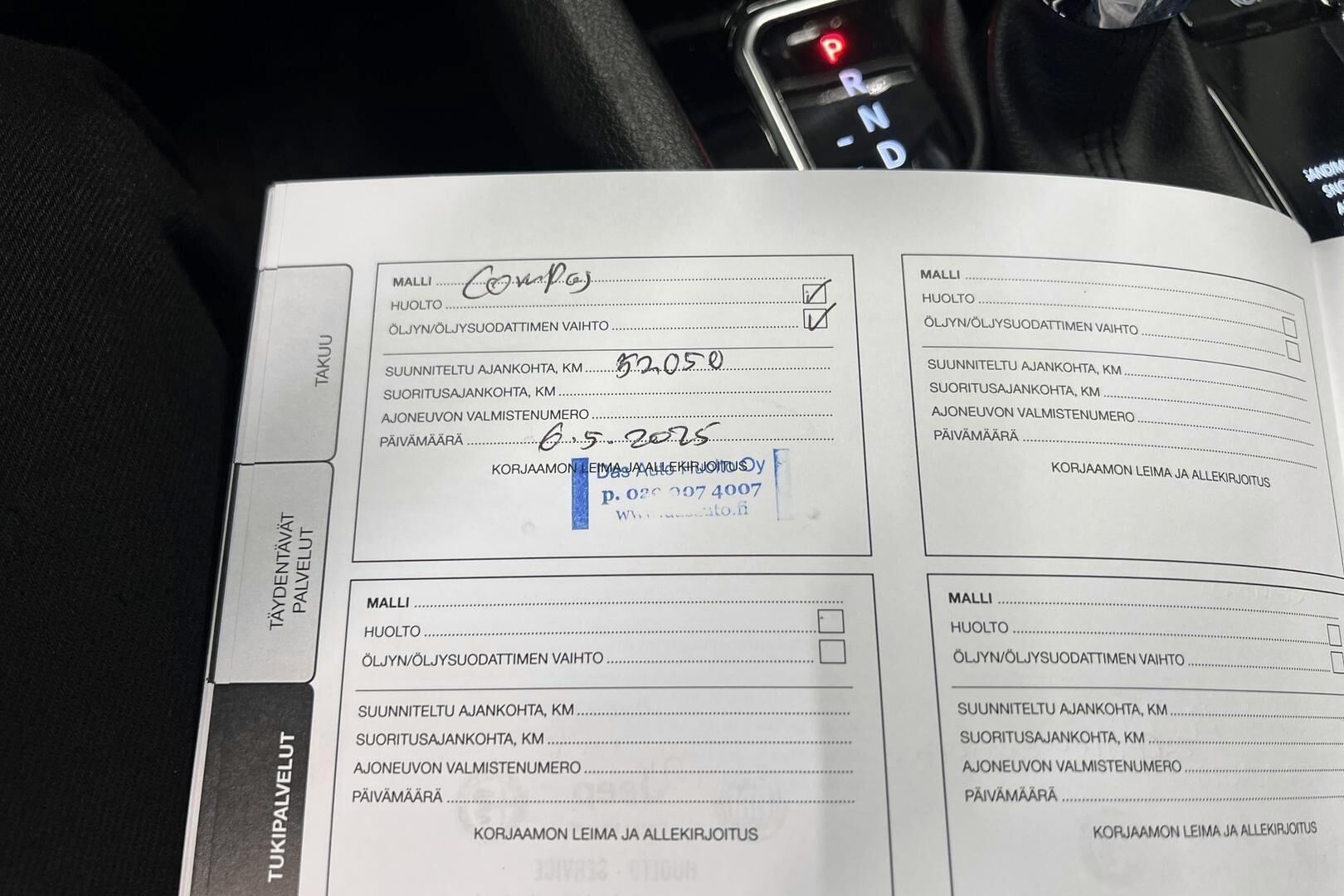 Jeep Compass iso kuva 8