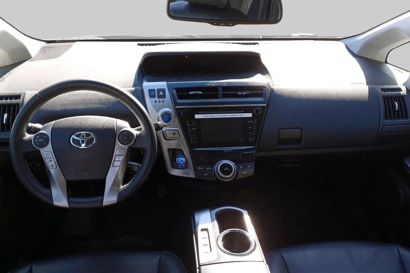 Toyota Prius+ iso kuva 1