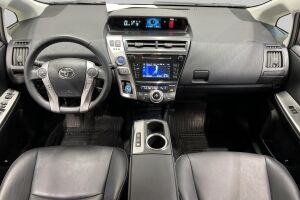 Toyota Prius+ esikatselu 11