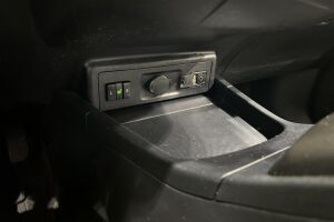 Toyota Prius+ esikatselu 20