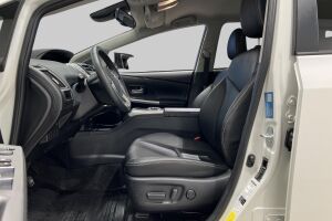 Toyota Prius+ esikatselu 9