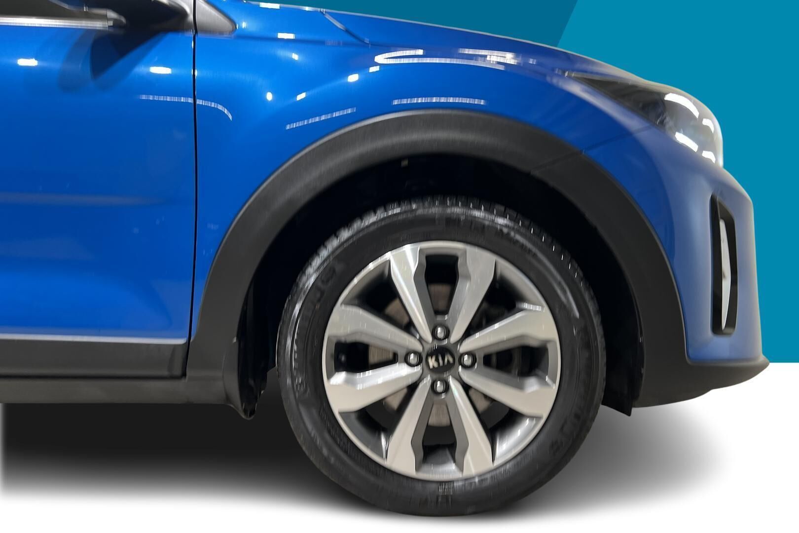 Kia Stonic iso kuva 13