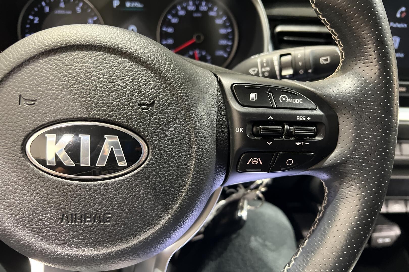 Kia Stonic iso kuva 19