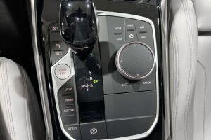 BMW 3-sarja esikatselu 21