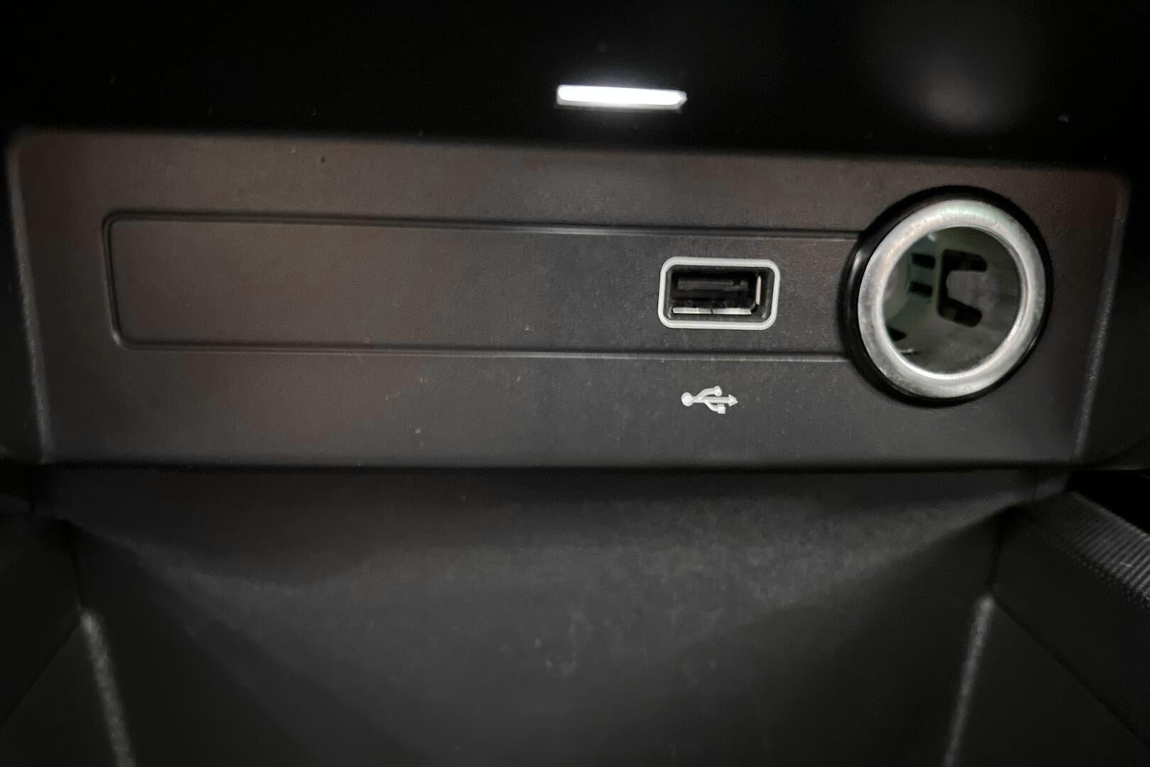 Skoda Fabia iso kuva 18