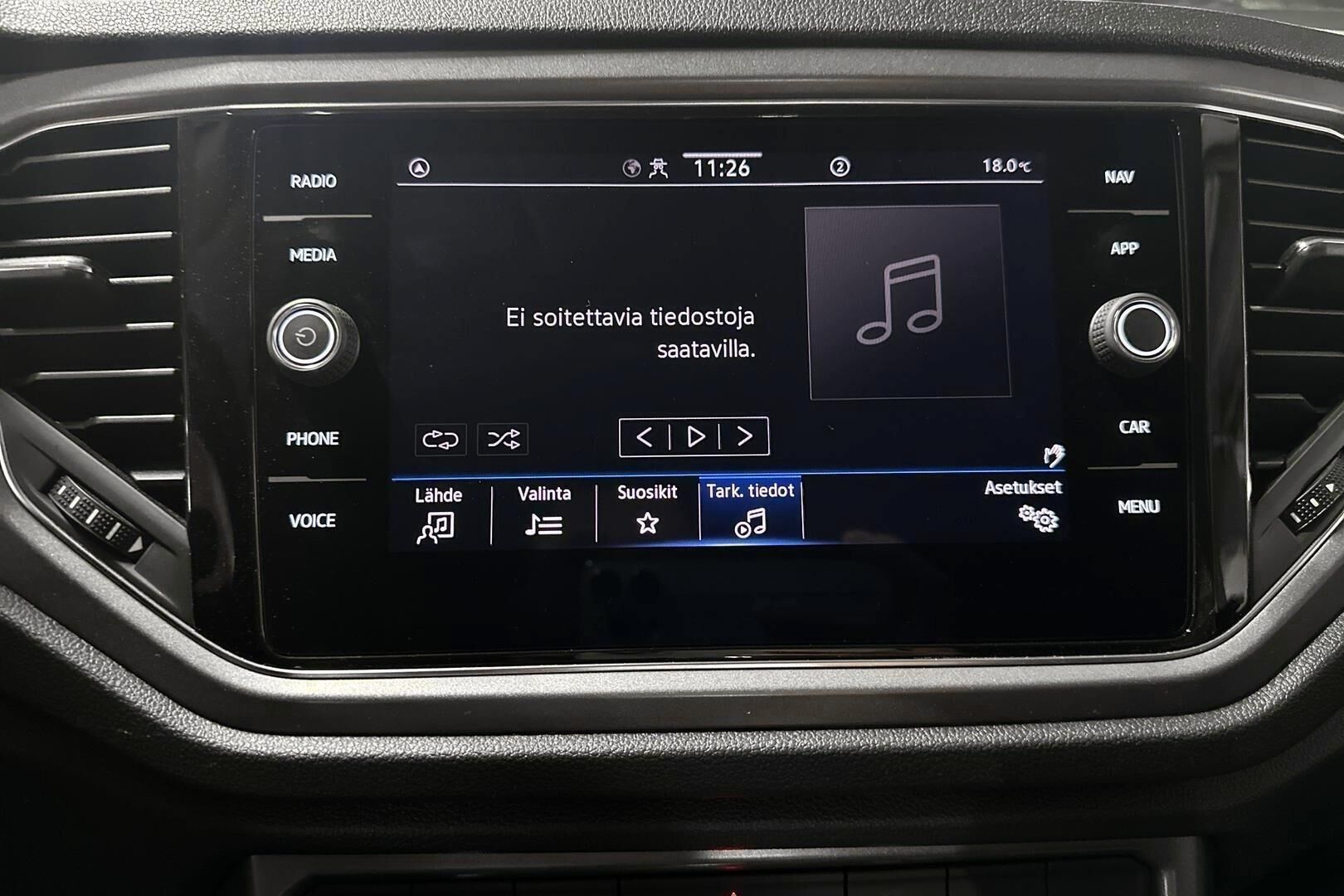 Volkswagen T-Roc iso kuva 12