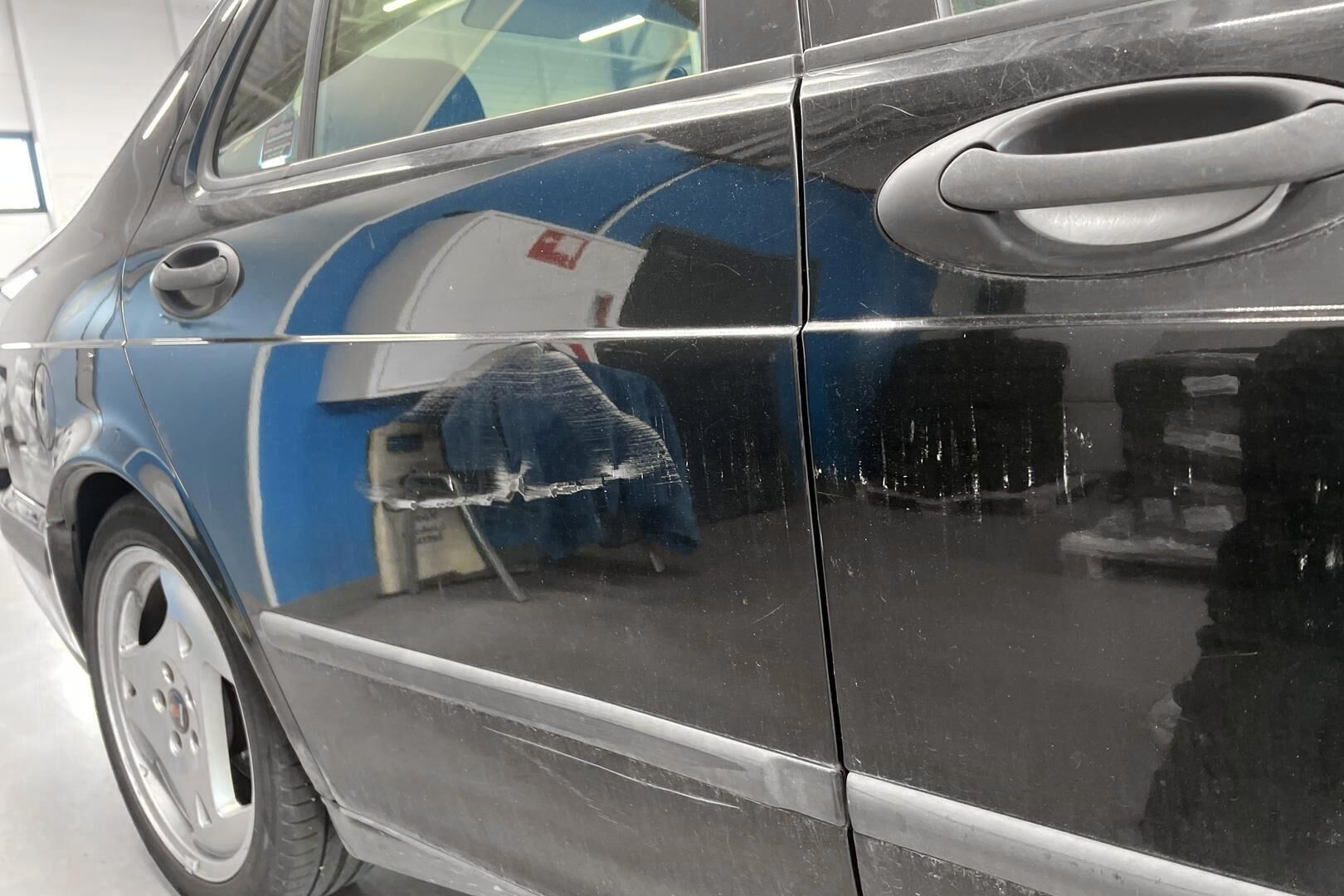 Saab 9-5 iso kuva 18