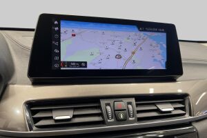 BMW X1 esikatselu 16