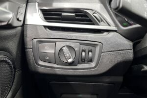 BMW X1 esikatselu 23