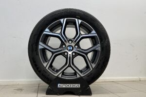 BMW X1 esikatselu 32