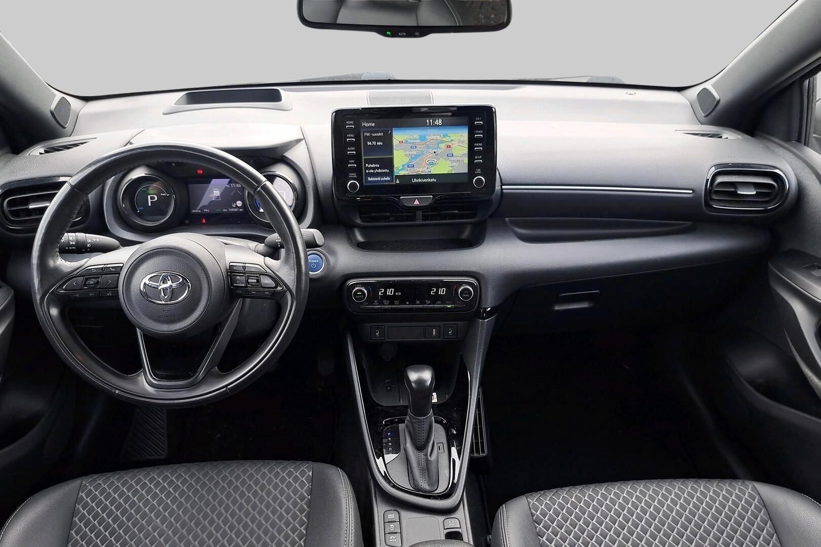 Toyota Yaris iso kuva 1