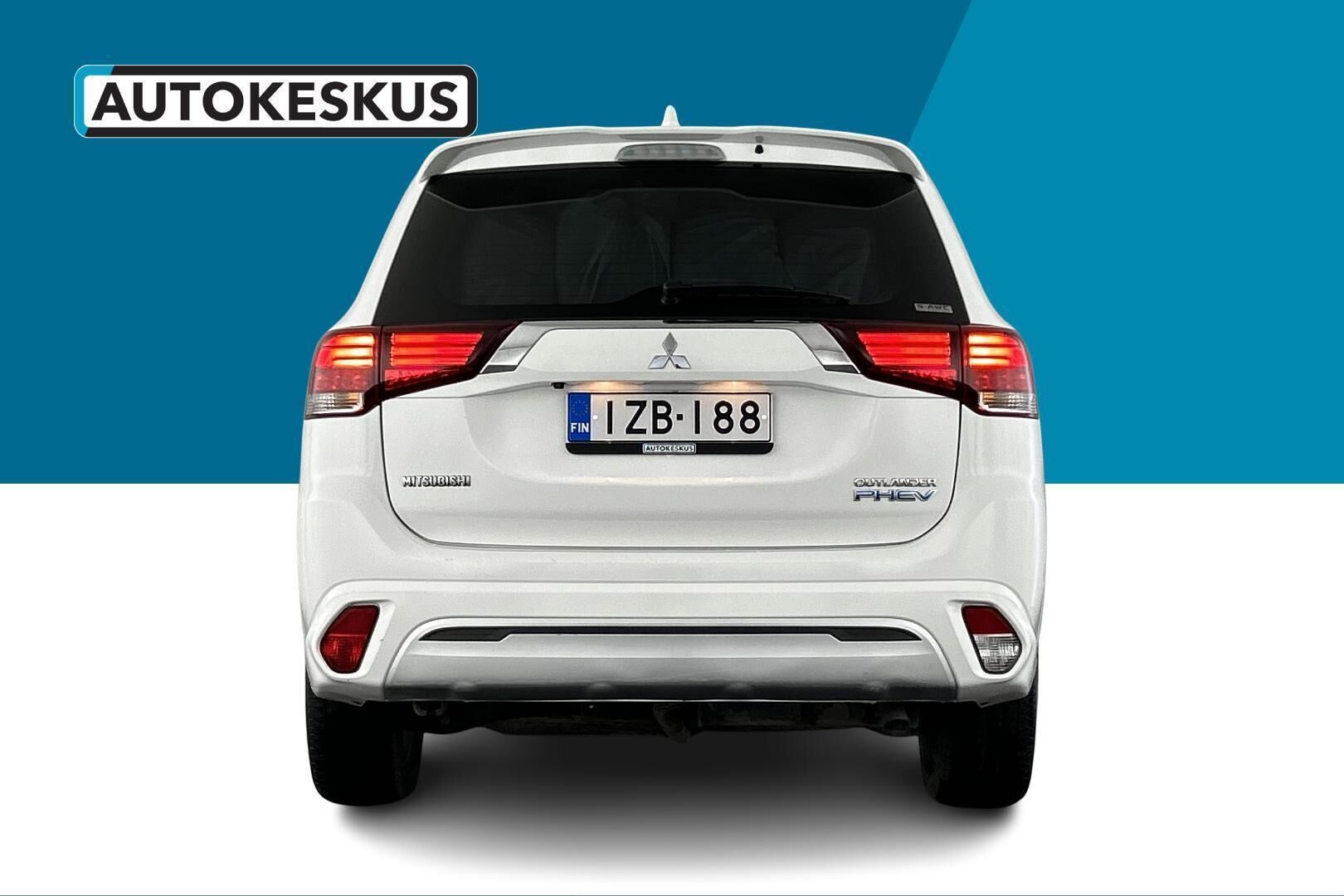 Mitsubishi Outlander PHEV iso kuva 6