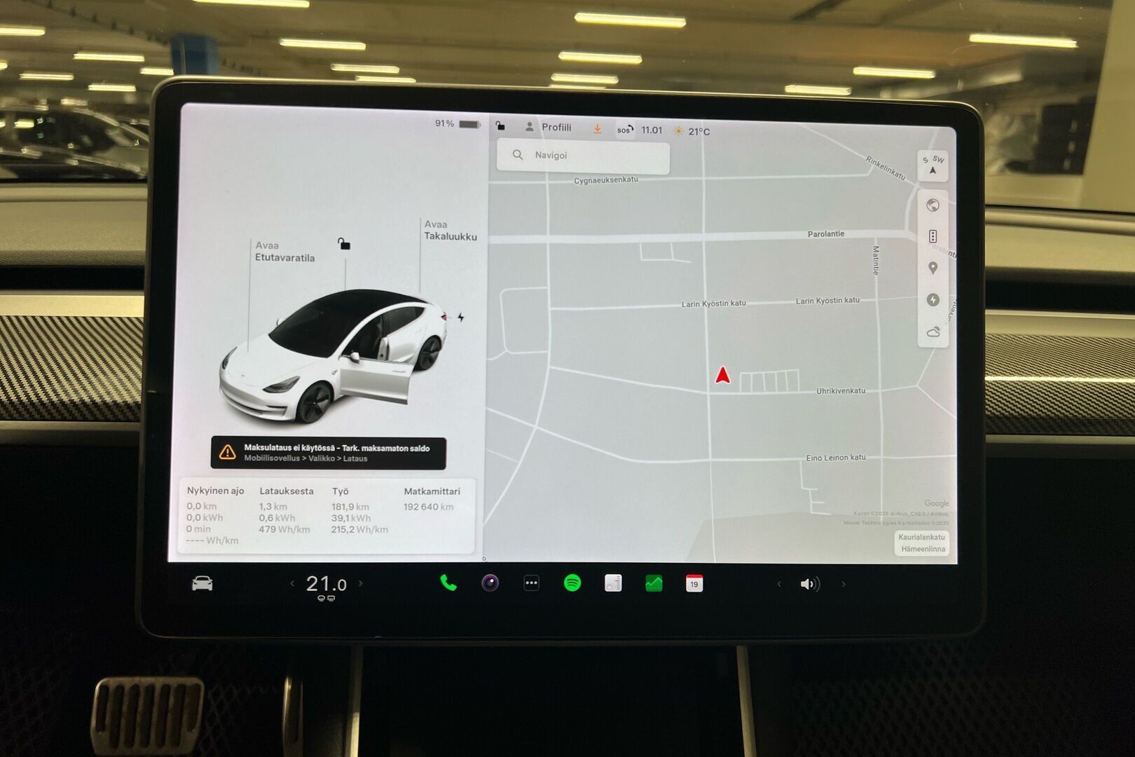 Tesla Model 3 iso kuva 5