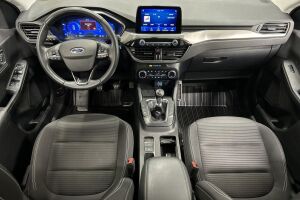 Ford Kuga esikatselu 11