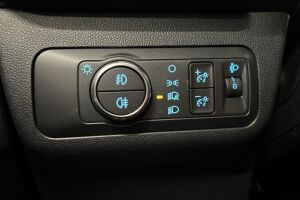 Ford Kuga esikatselu 20