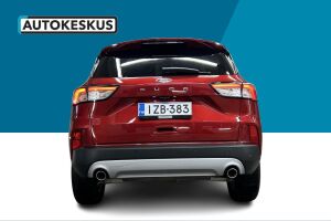 Ford Kuga esikatselu 6