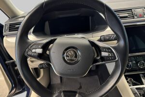 Skoda Superb esikatselu 21