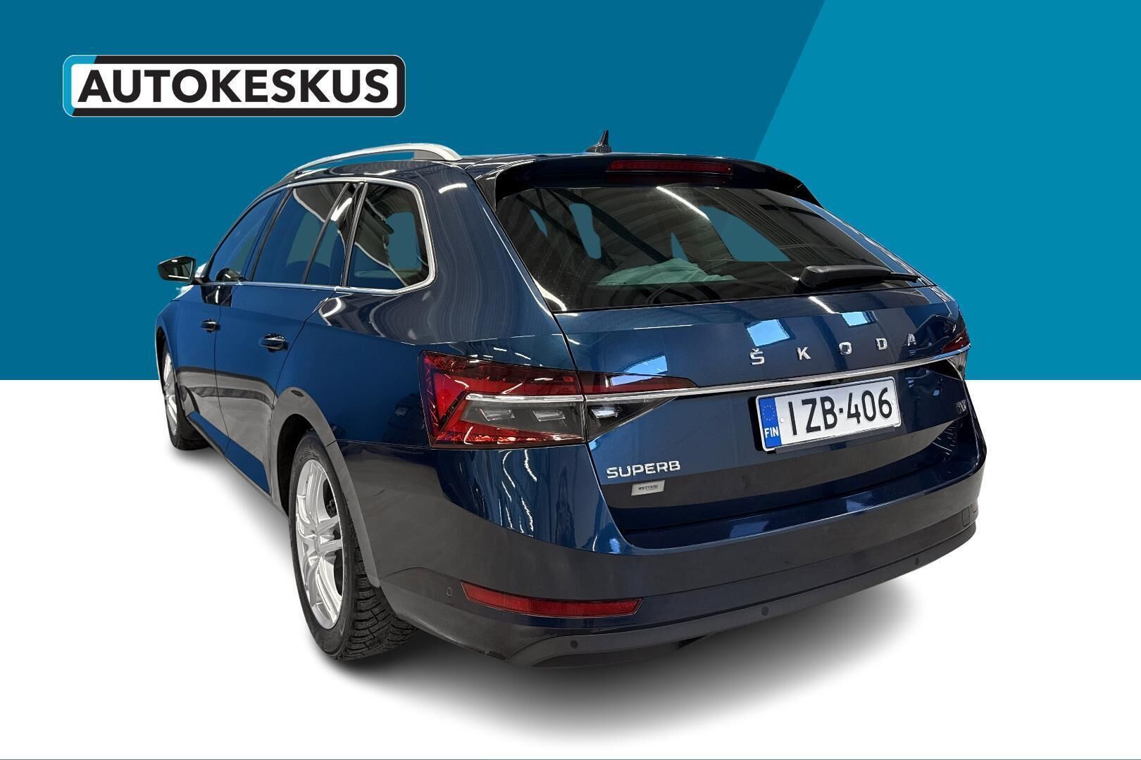 Skoda Superb iso kuva 7